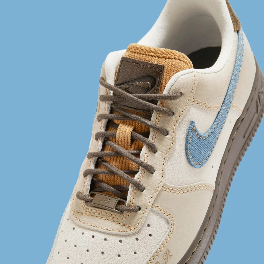 Giay Nike Air Force 1 Low 'Love & Peace' HQ3458-142