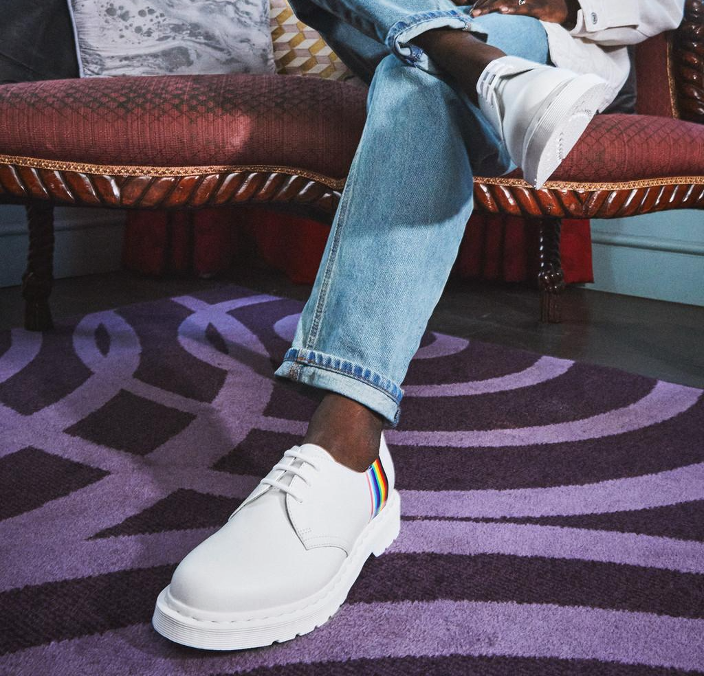 Giay Dr.Martens 1461 For Pride Smooth Leather Oxford 'White' 27522100