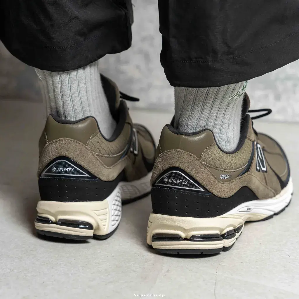 Giay New Balance 2002R GORE-TEX 'Olive' M2002RXU