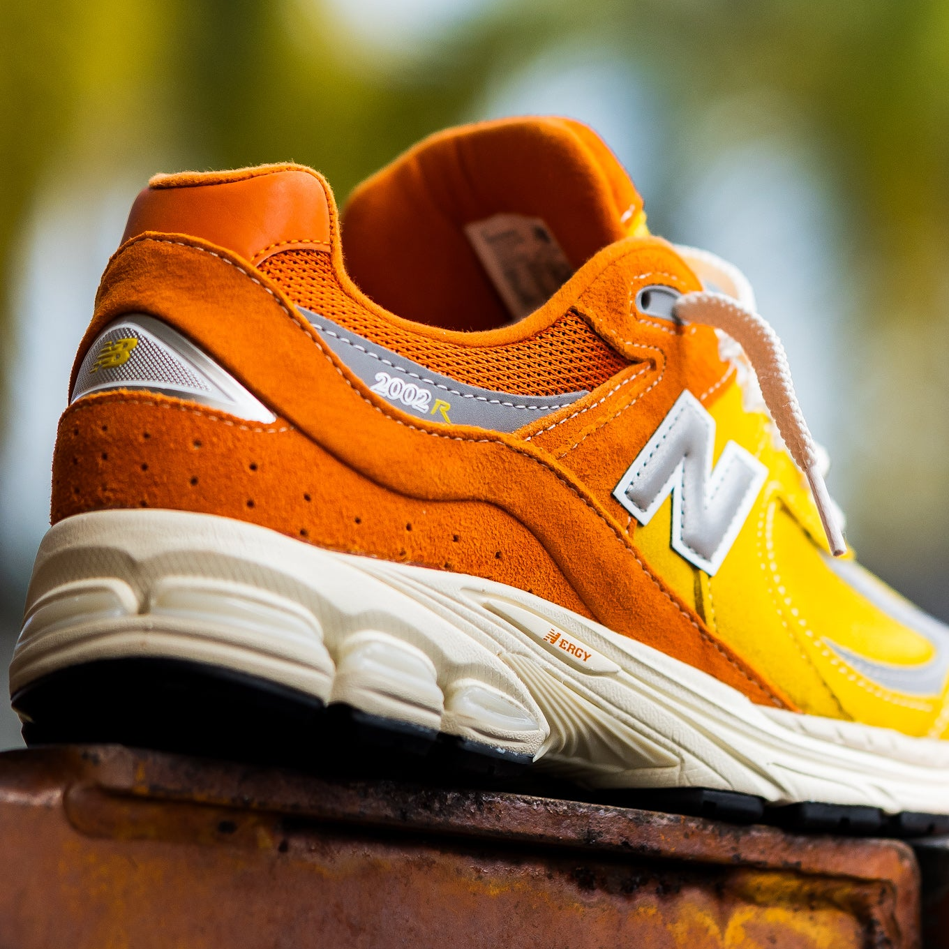 Giay New Balance 2002R 'Ginger Lemon' M2002RPA