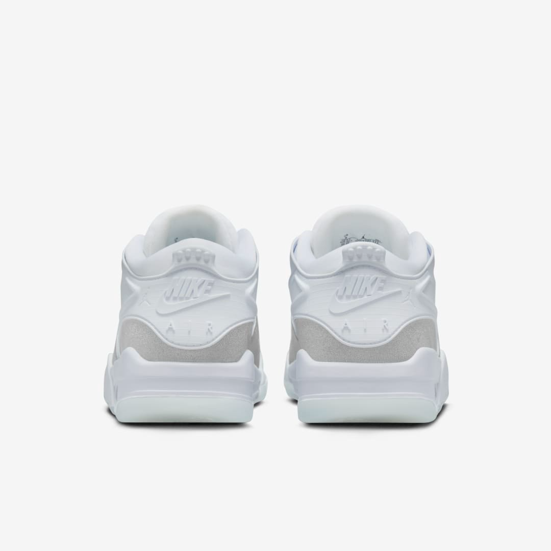 Giay Nike Air Jordan 4 RM 'White Silver Glitter' HQ3441-111