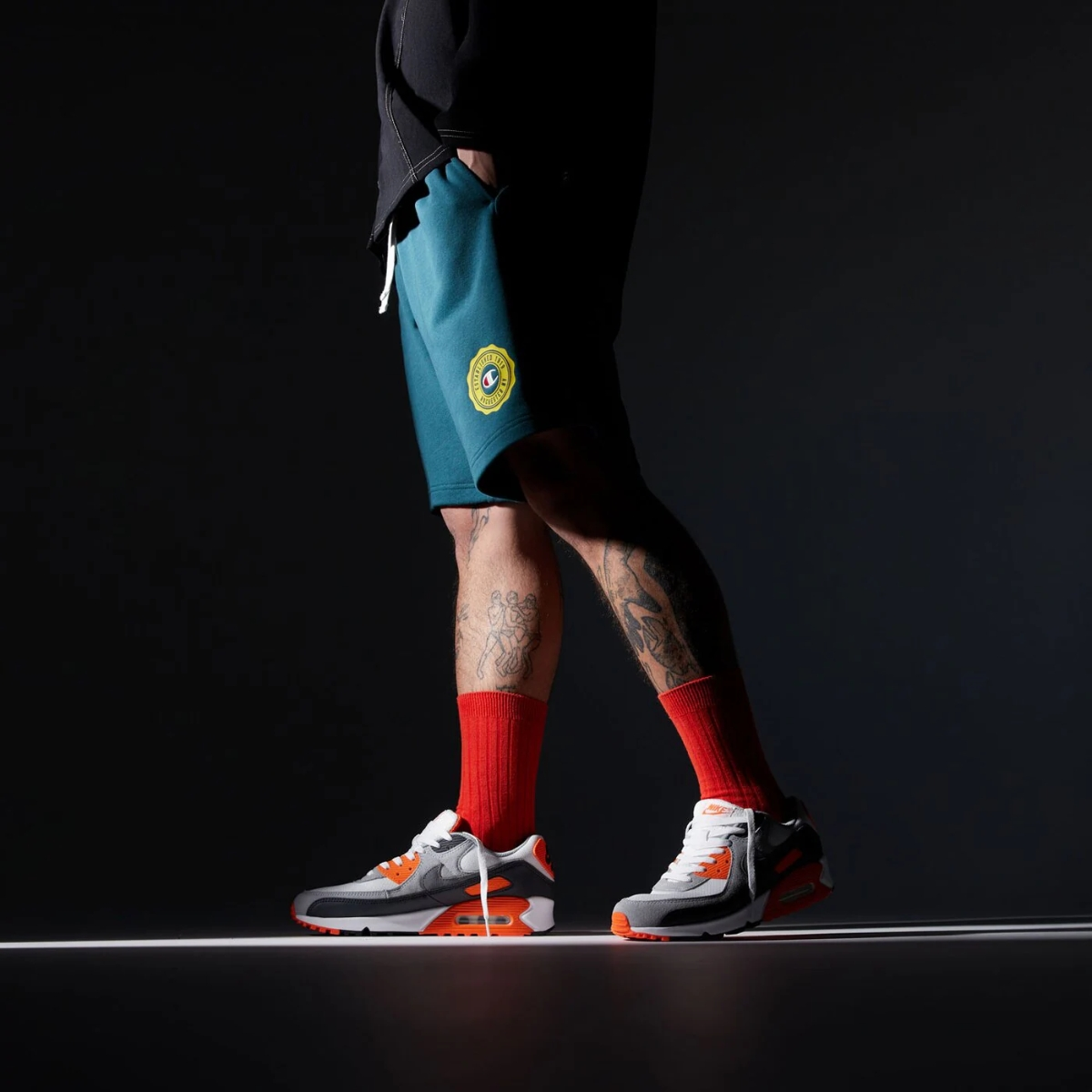 Alternative view of Giày Nike Air Max 90 'Safety Orange' DM0029-108