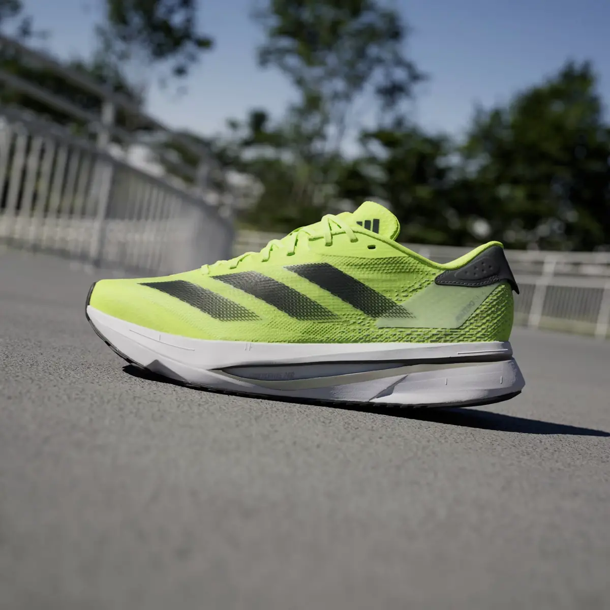 Giay Adidas Adizero Sl2 'Lucid Lemon' IE1054