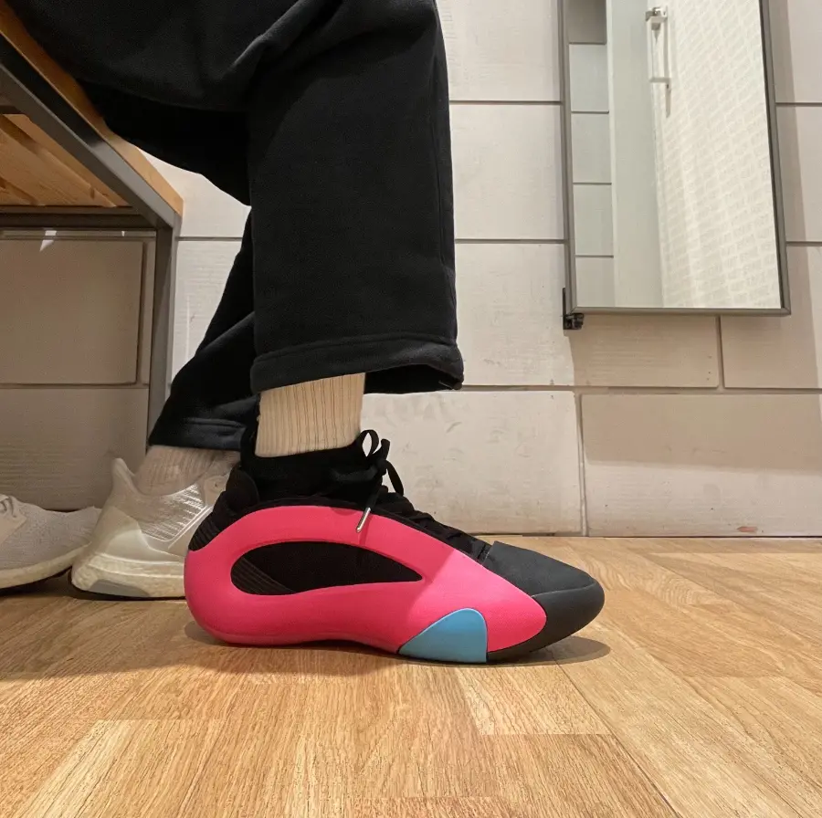 Giay Adidas Harden Vol. 8 'Red Blend' JQ2393