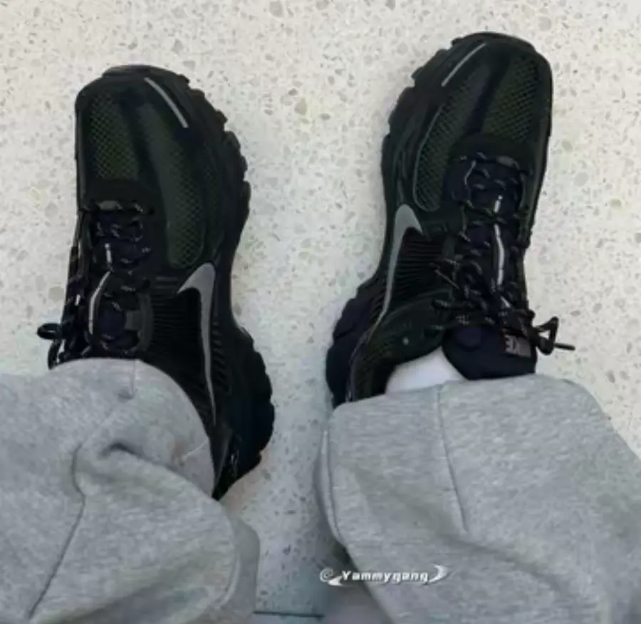 Giay Nike Air Zoom Vomero 5 'Black Sequoia' HV2527-001