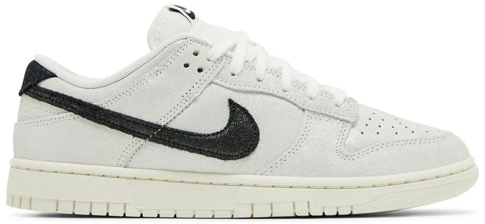 Giay Nike Wmns Dunk Low SE 'White Glittery' HQ3502-100