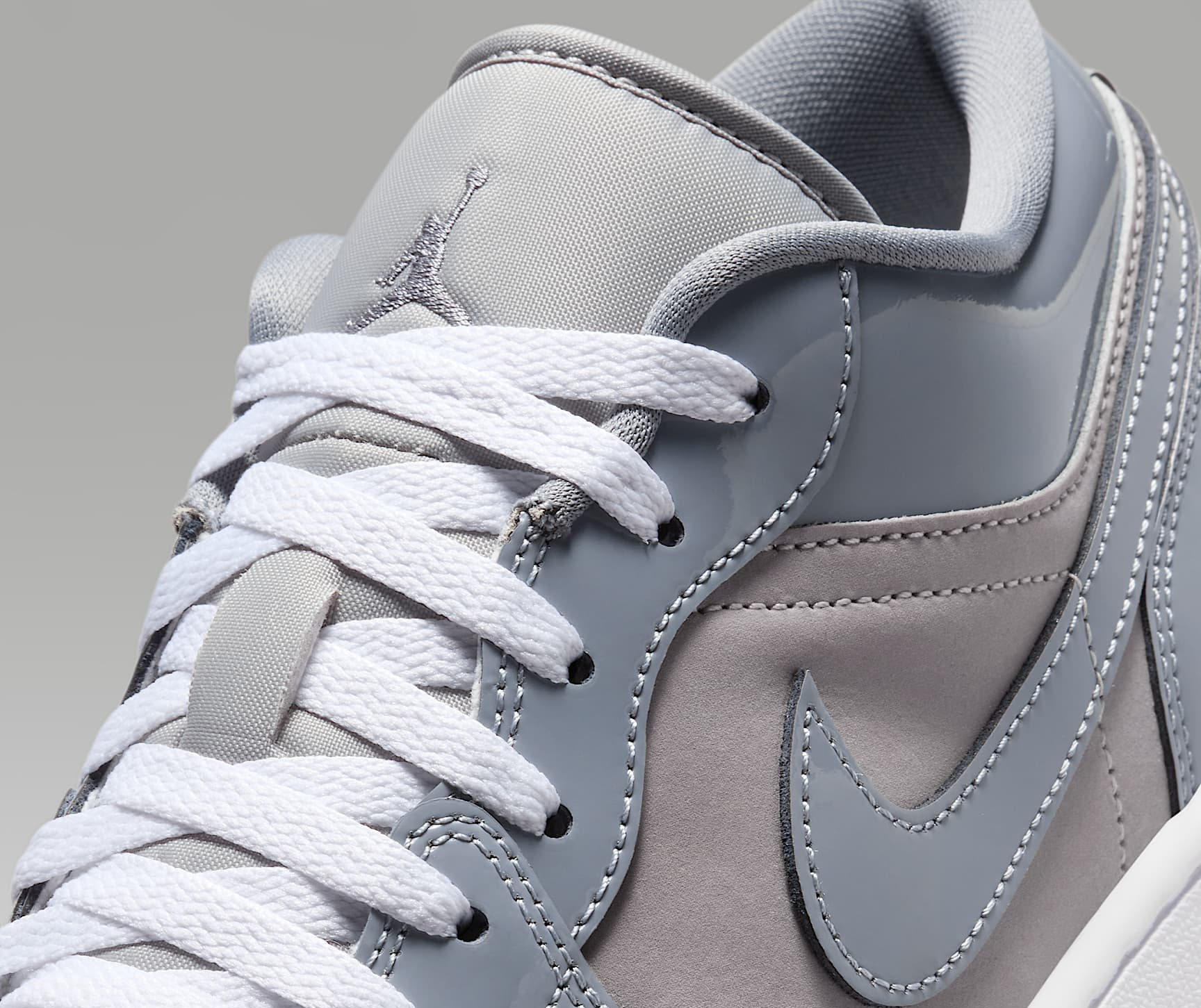 Giay Nike Air Jordan 1 Low SE 'Medium Grey' HF3148-011