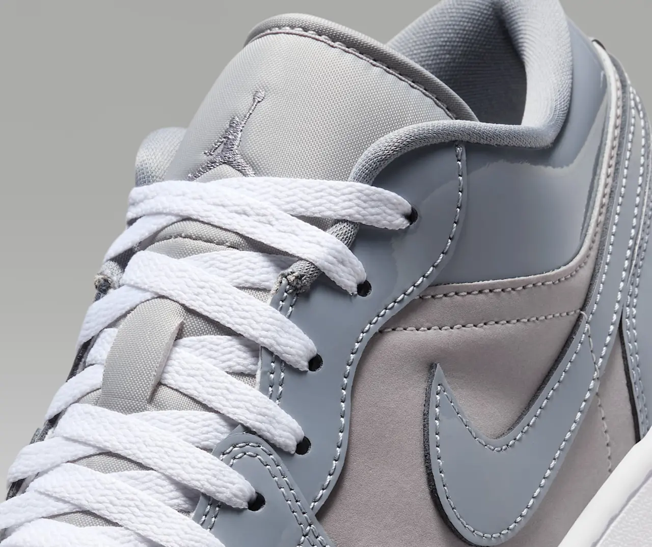 Giay Nike Air Jordan 1 Low SE 'Medium Grey' HF3148-011