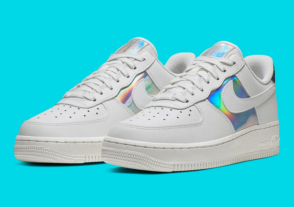 Giay Nike Air Force 1 Low 'White Iridescent' CJ9704-100