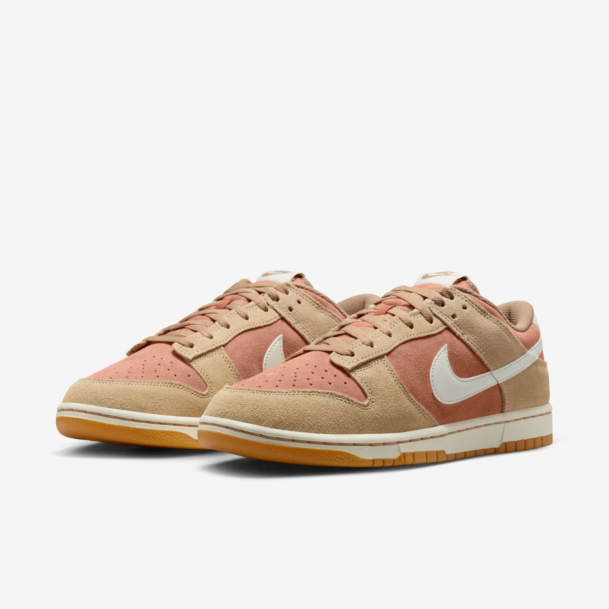 Giay Nike Dunk Low SE 'Hemp Terra Blush' HQ1931-200