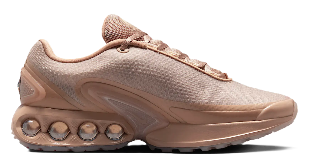 Giay Nike Air Max DN x Isamaya Ffrench 'Bio Beige' HQ3837-201