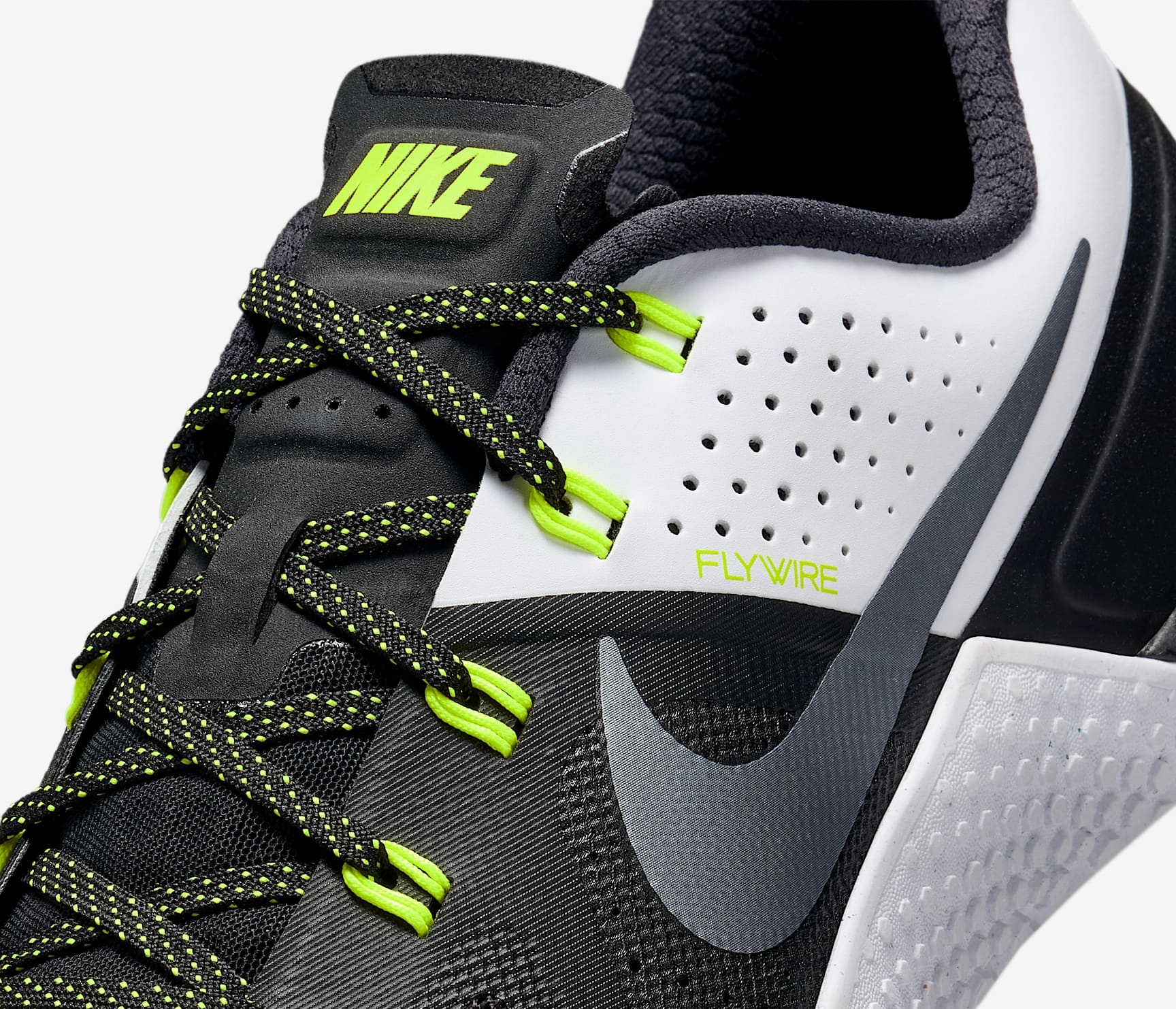 Giay Nike Metcon 1 OG 'Black White Metallic' FQ1854-002