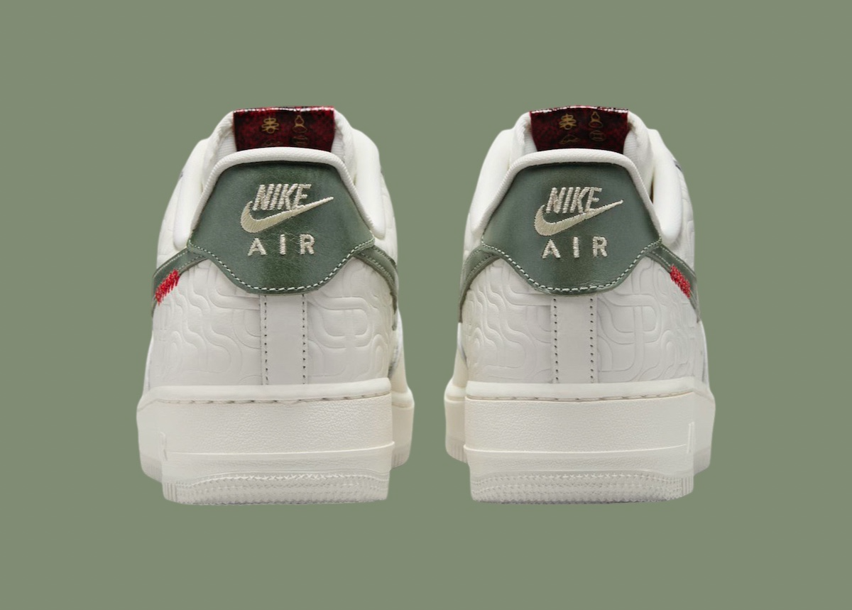 Giay Nike Air Force 1 Low 'Year Of The Snake' HV5979-130