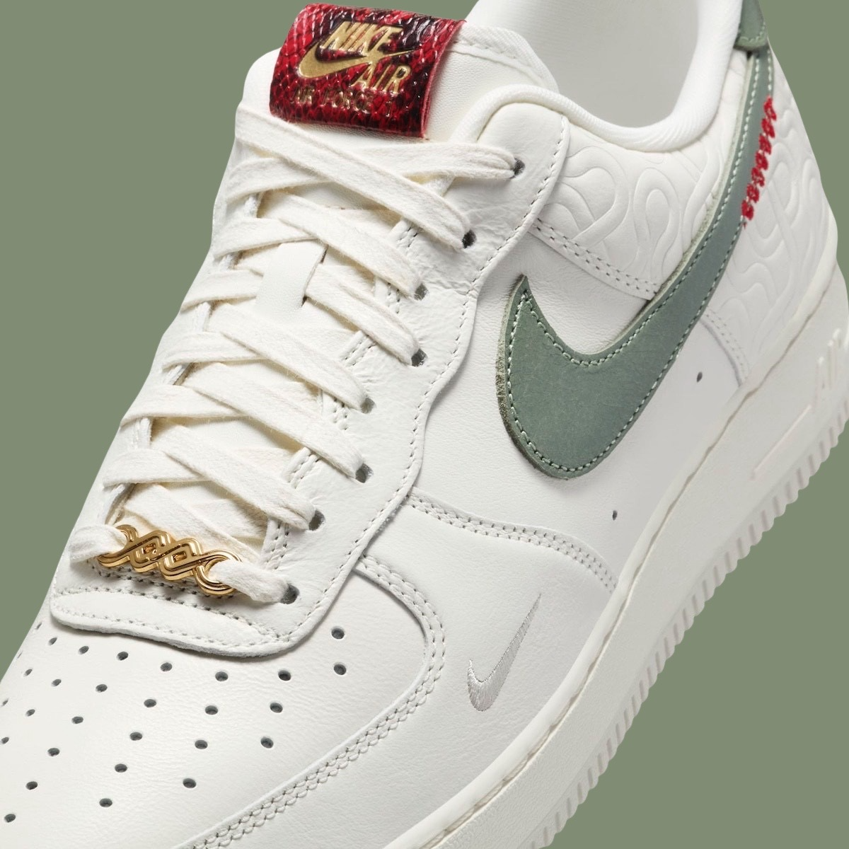 Giay Nike Air Force 1 Low 'Year Of The Snake' HV5979-130
