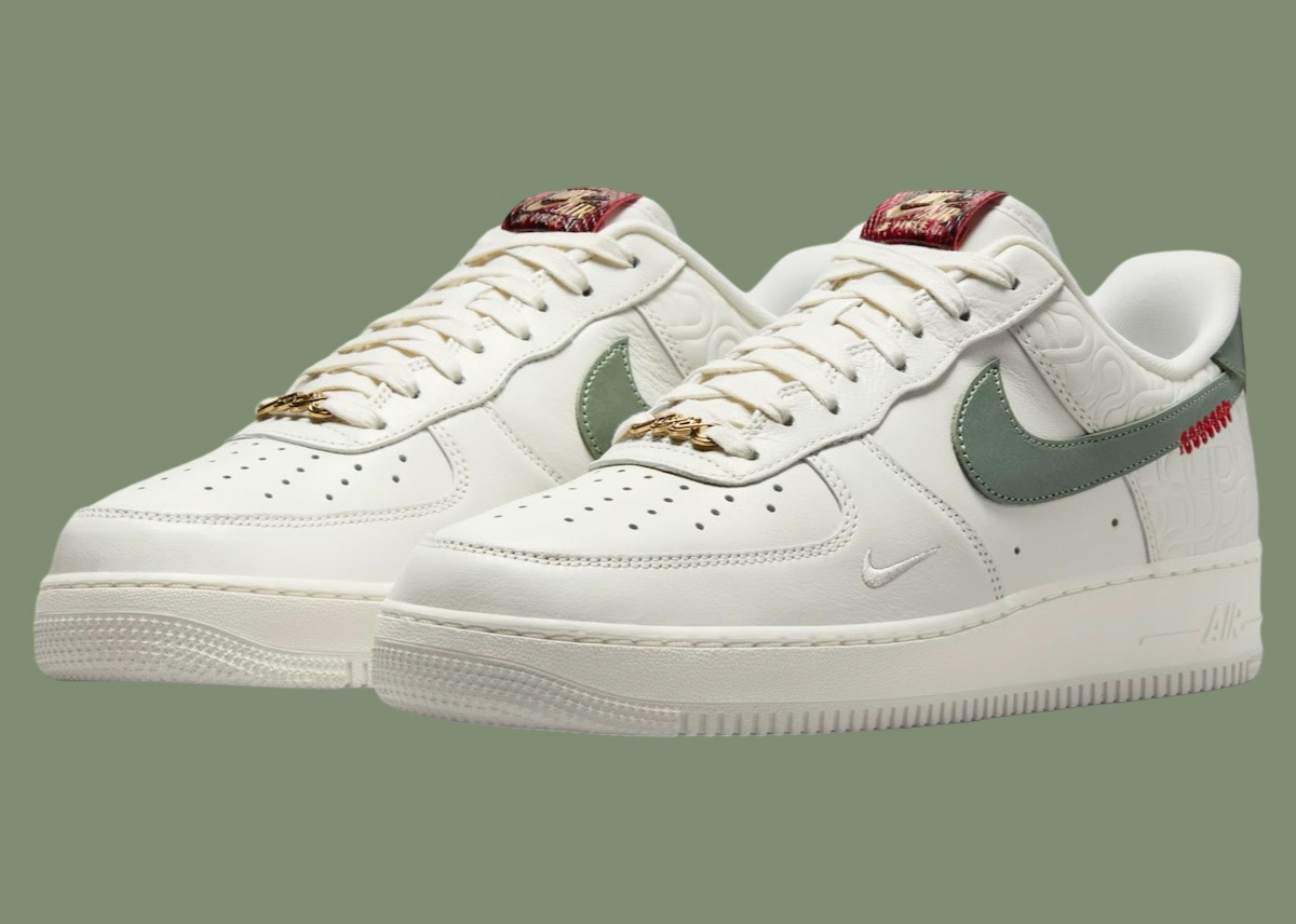 Giay Nike Air Force 1 Low 'Year Of The Snake' HV5979-130