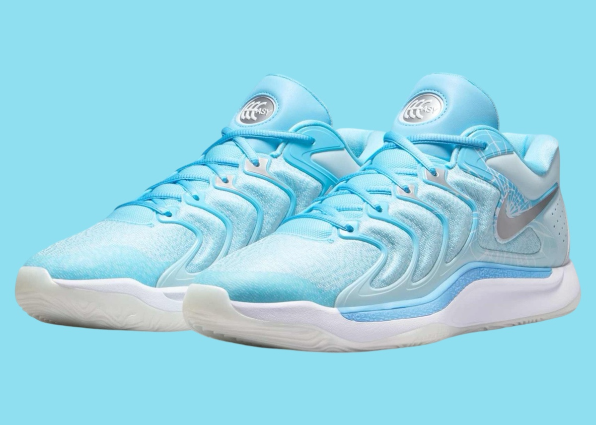 Giay Nike KD 17 'Christmas' FZ1525-400