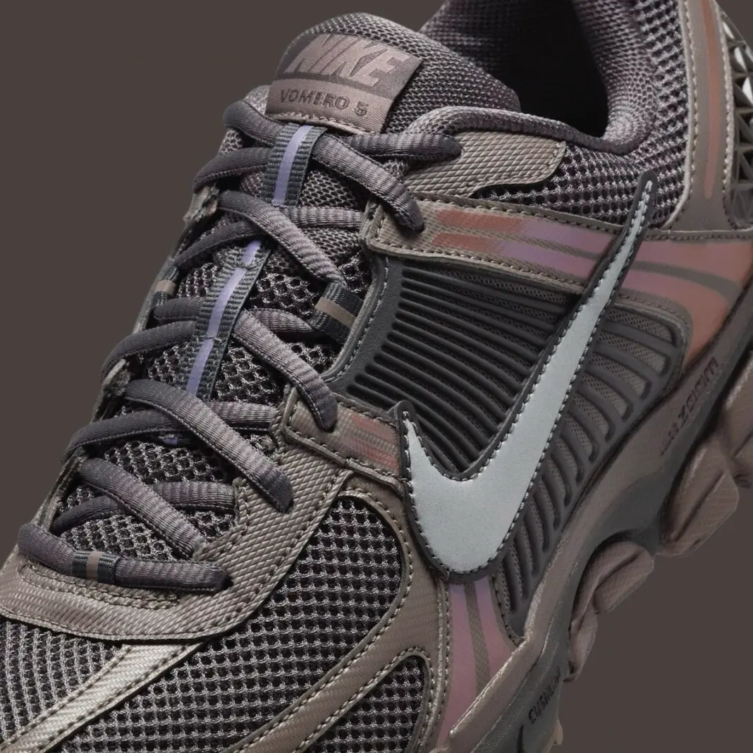 Giay Nike Air Zoom Vomero 5 'Cave Stone' HF5493-201
