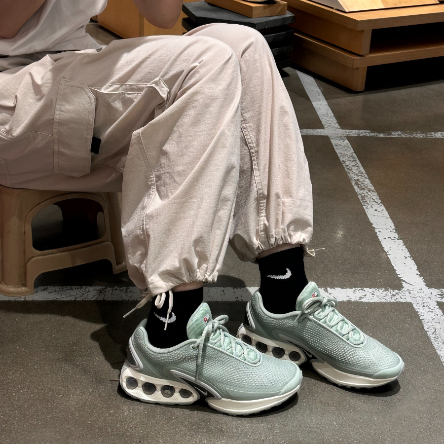 Giay Nike Wmns Air Max DN SE 'Seafoam' HJ9636-001