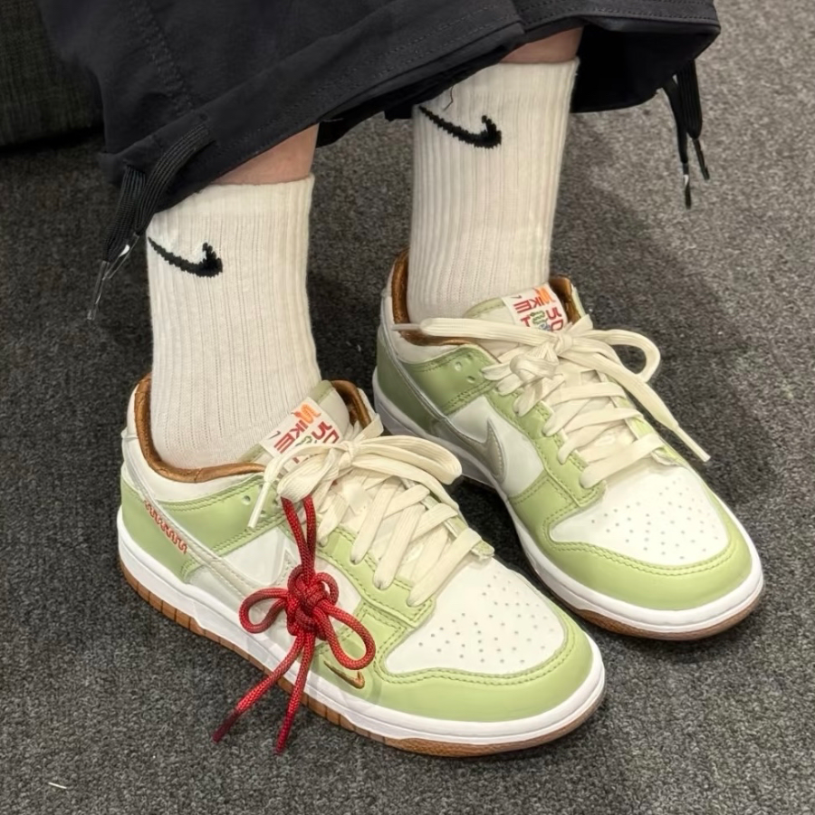 Giay Nike Dunk Low GS 'Year of the Snake' HV6001-101