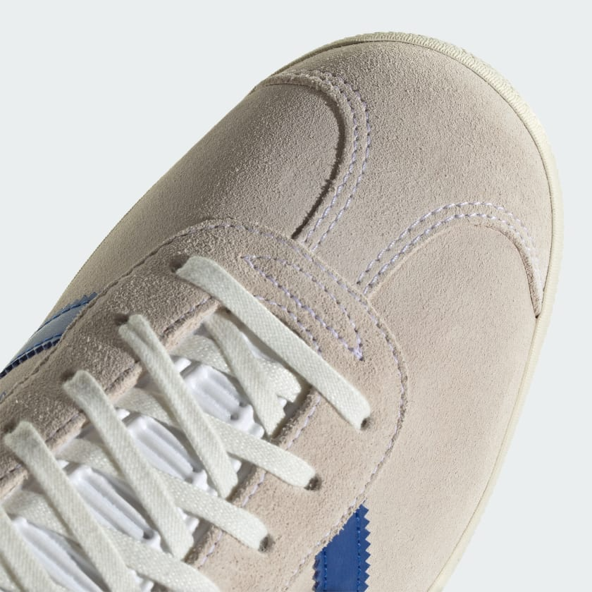 Giay Adidas Gazelle x Manchester United 'Off White' IH2633