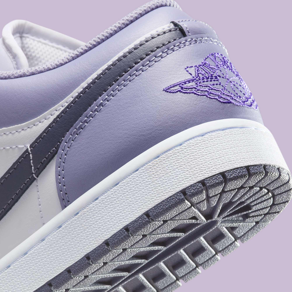 Giay Nike Air Jordan 1 Low 'Purple White' 553558-145