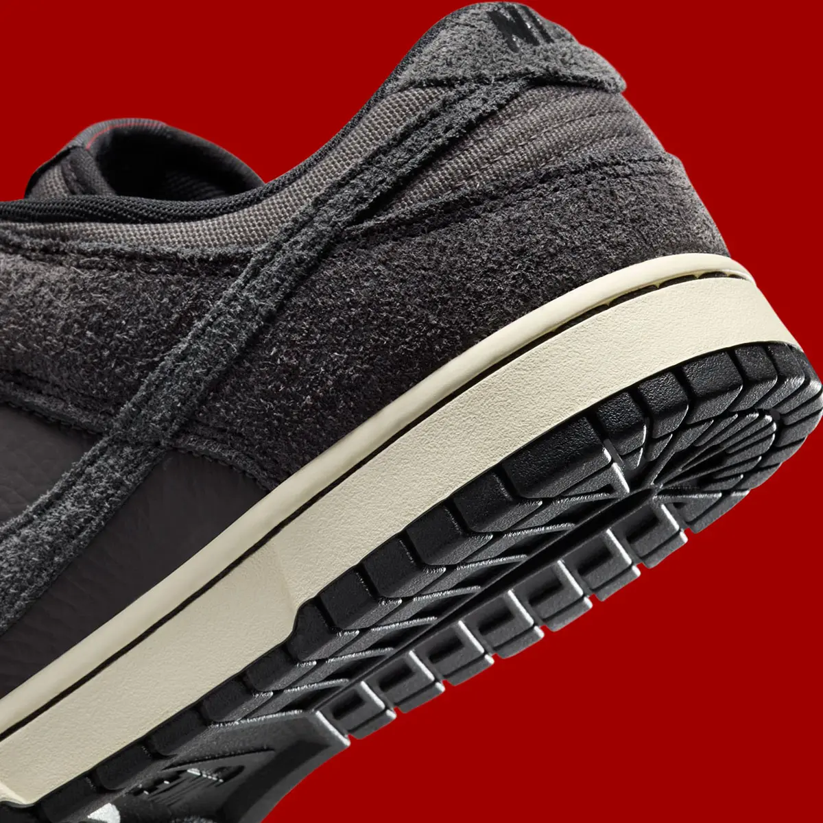 Giay Nike Dunk Low Premium 'Black Off Noir' HF3145-001
