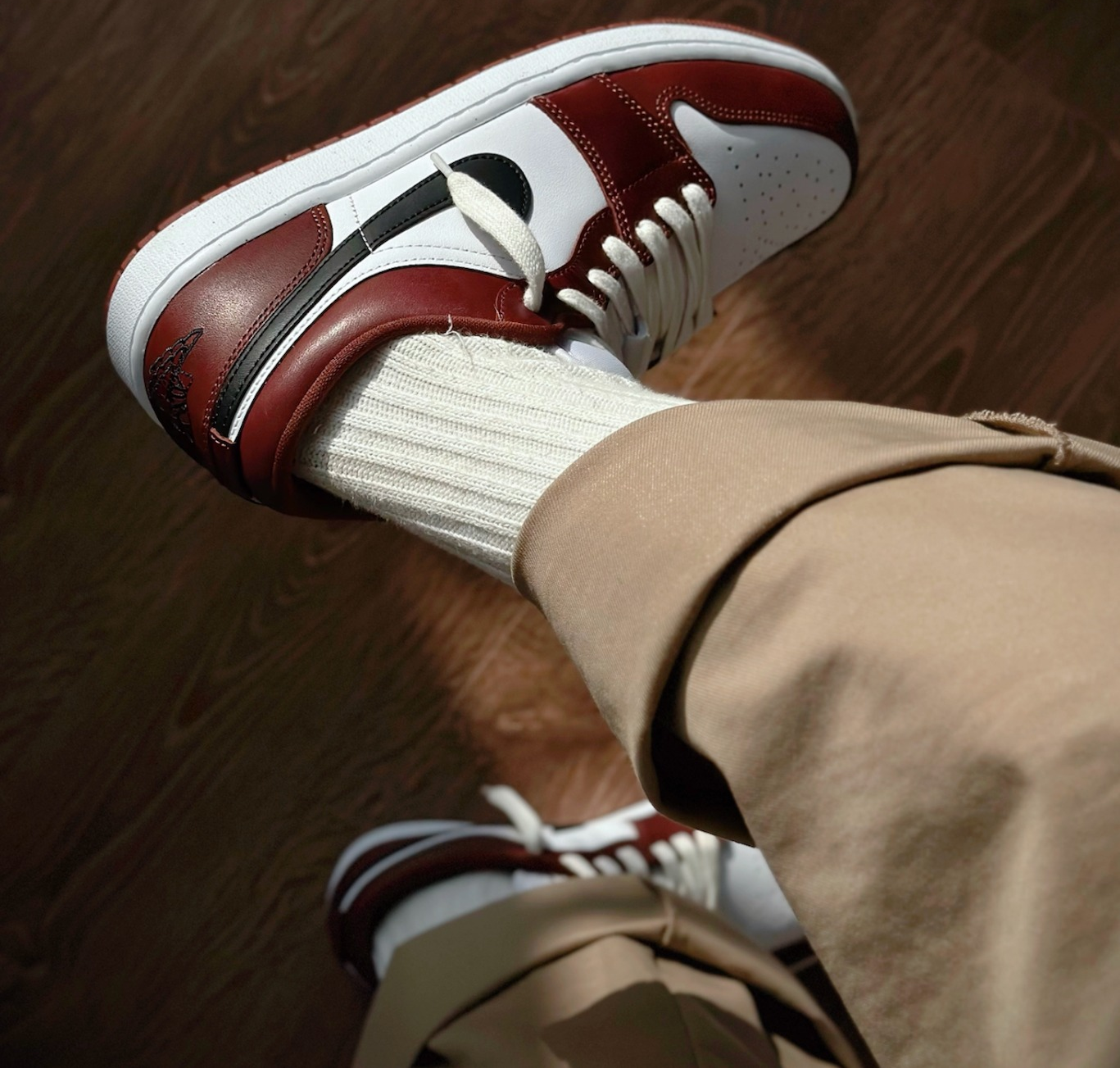 Giày Nike Air Jordan 1 Low SE 'Dark Pony' HF3148-102 - Ảnh 3