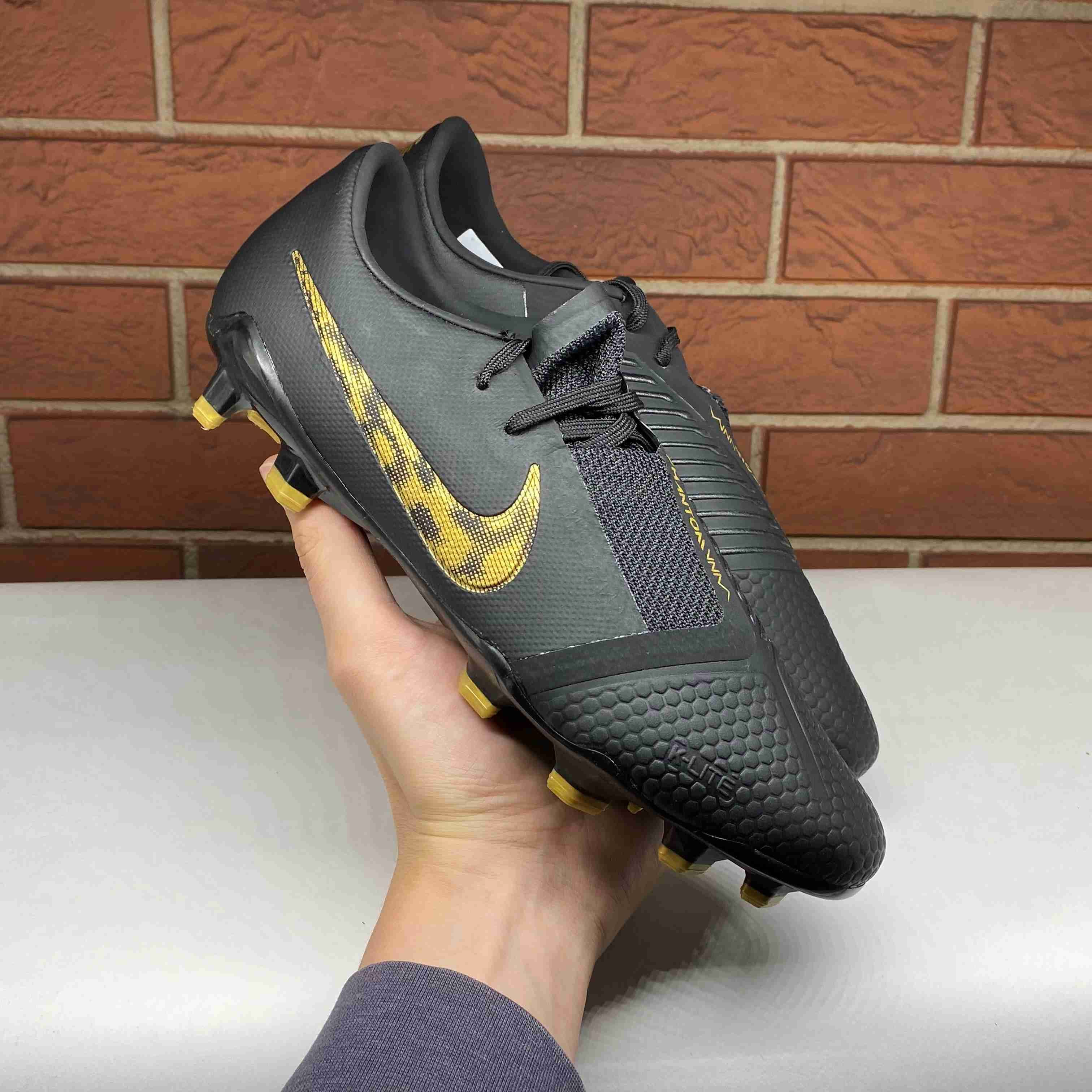 Giay Nike Phantom Venom Pro FG 'Black Metallic' AO8738-077