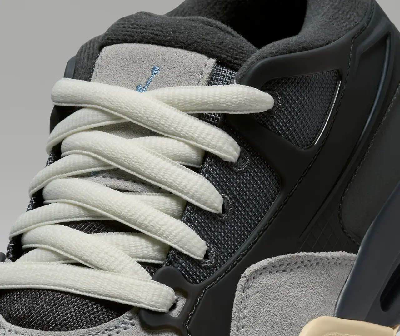 Giay Nike Air Jordan 4 RM 'Iron Grey' FQ7938-002