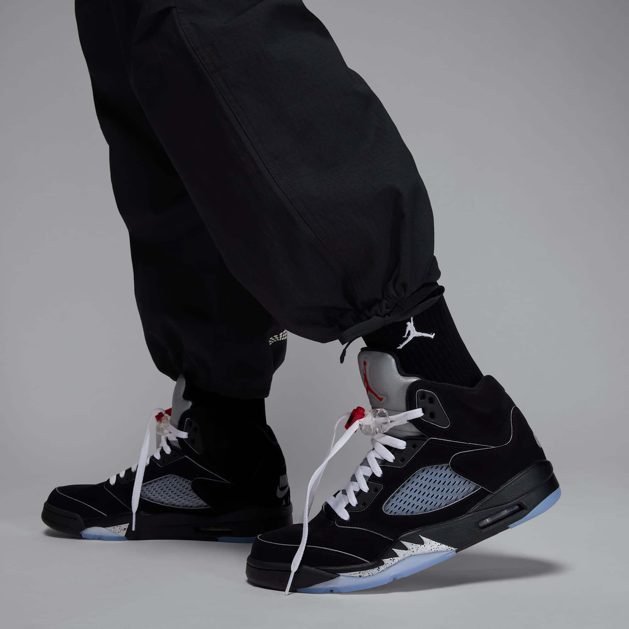Alternative view of Giày Nike Air Jordan 5 Retro OG 'Black Metallic Reimagined' HF3975-001