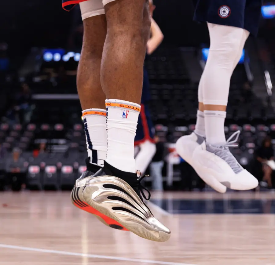 Giay Adidas Harden Vol. 9 'Cyber Metallic' JR2506