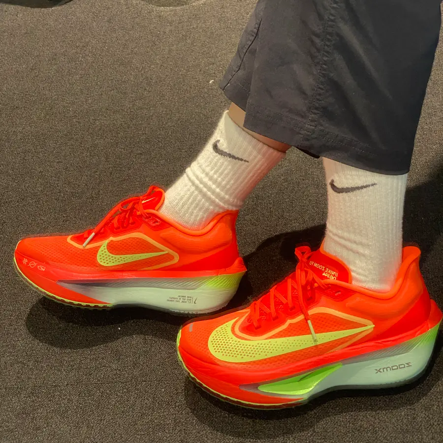 Alternative view of Giày Nike Air Zoom Fly 6 'Bright Crimson' FN8454-601