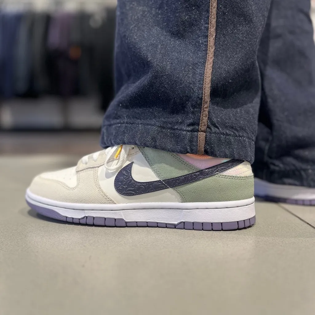 Alternative view of Giày Nike Dunk Low SE 'NOLA' HV5750-133