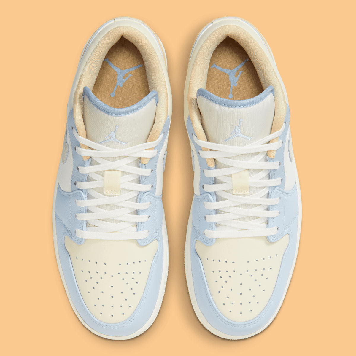 Giay Nike Air Jordan 1 Low 'Coconut Milk Sail' HQ4186-111