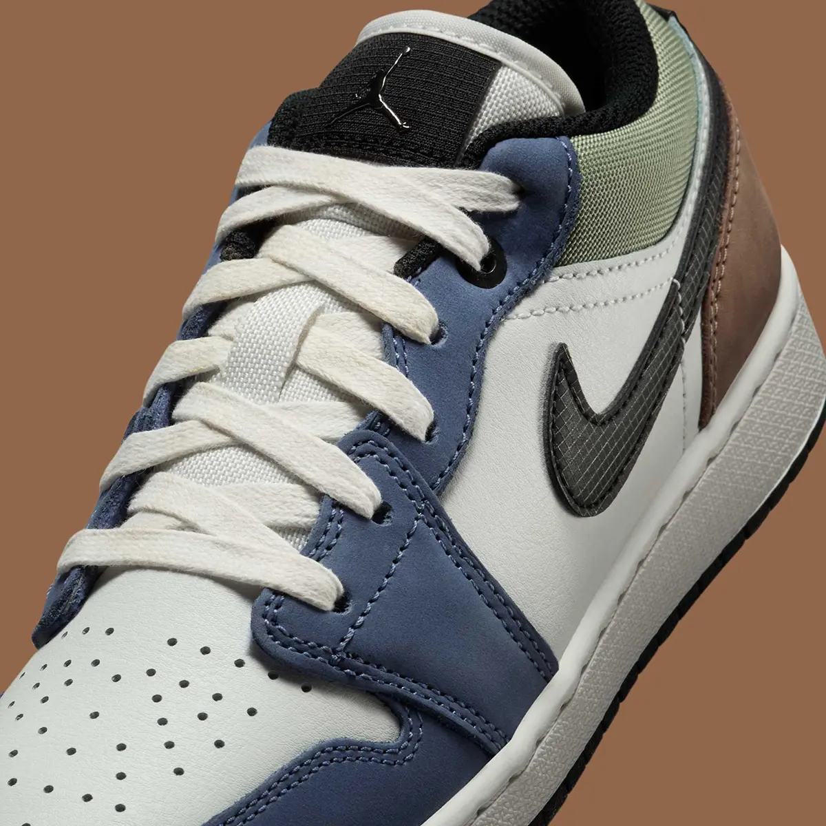 Giay Nike Air Jordan 1 Low GS 'Diffused Blue Jade Horizon' HV5973-101