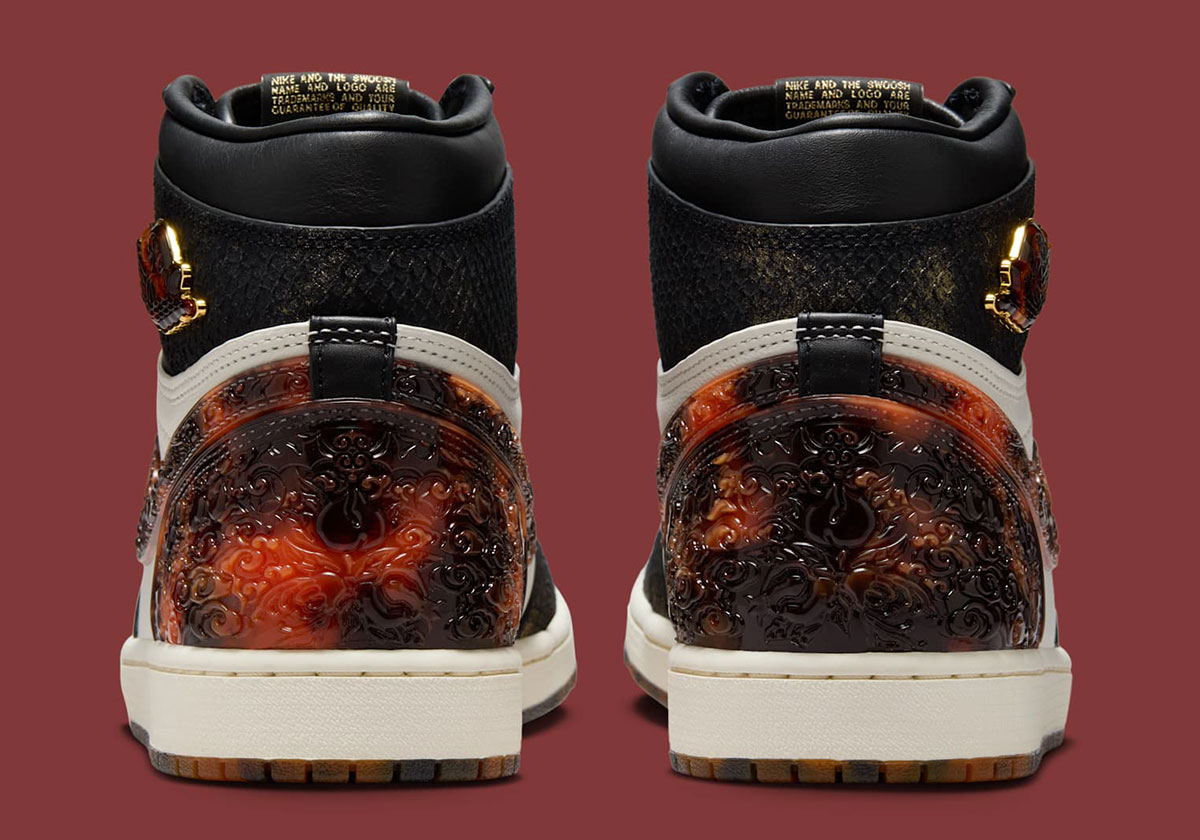 Giay Nike Air Jordan 1 High OG 'XuanWu' IB3165-091