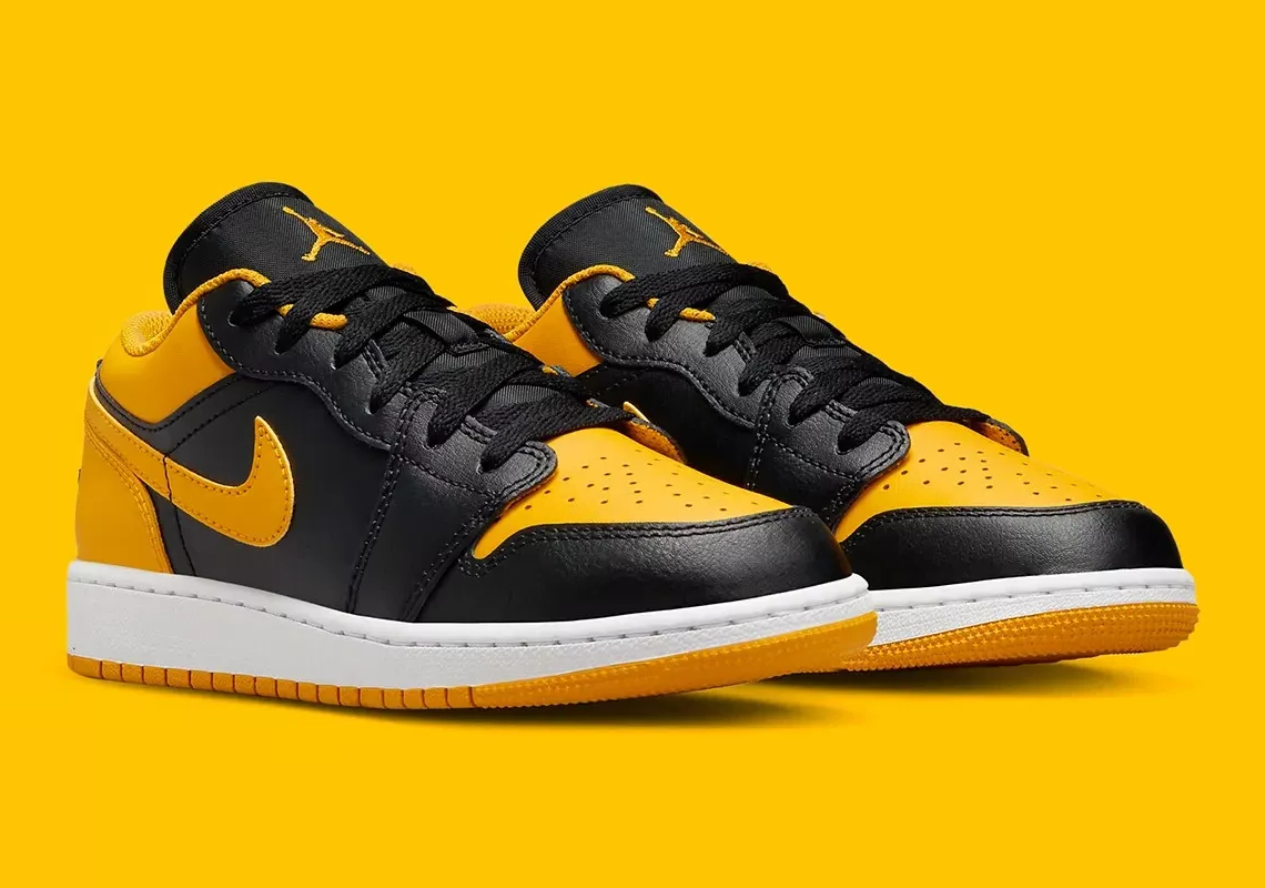 Giay Nike Air Jordan 1 Low GS 'Yellow Ochre' 553560-072