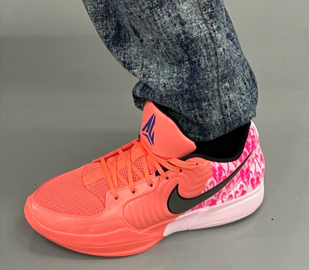 Giay Nike Ja 2 'Heart Eyes' IB5841-800