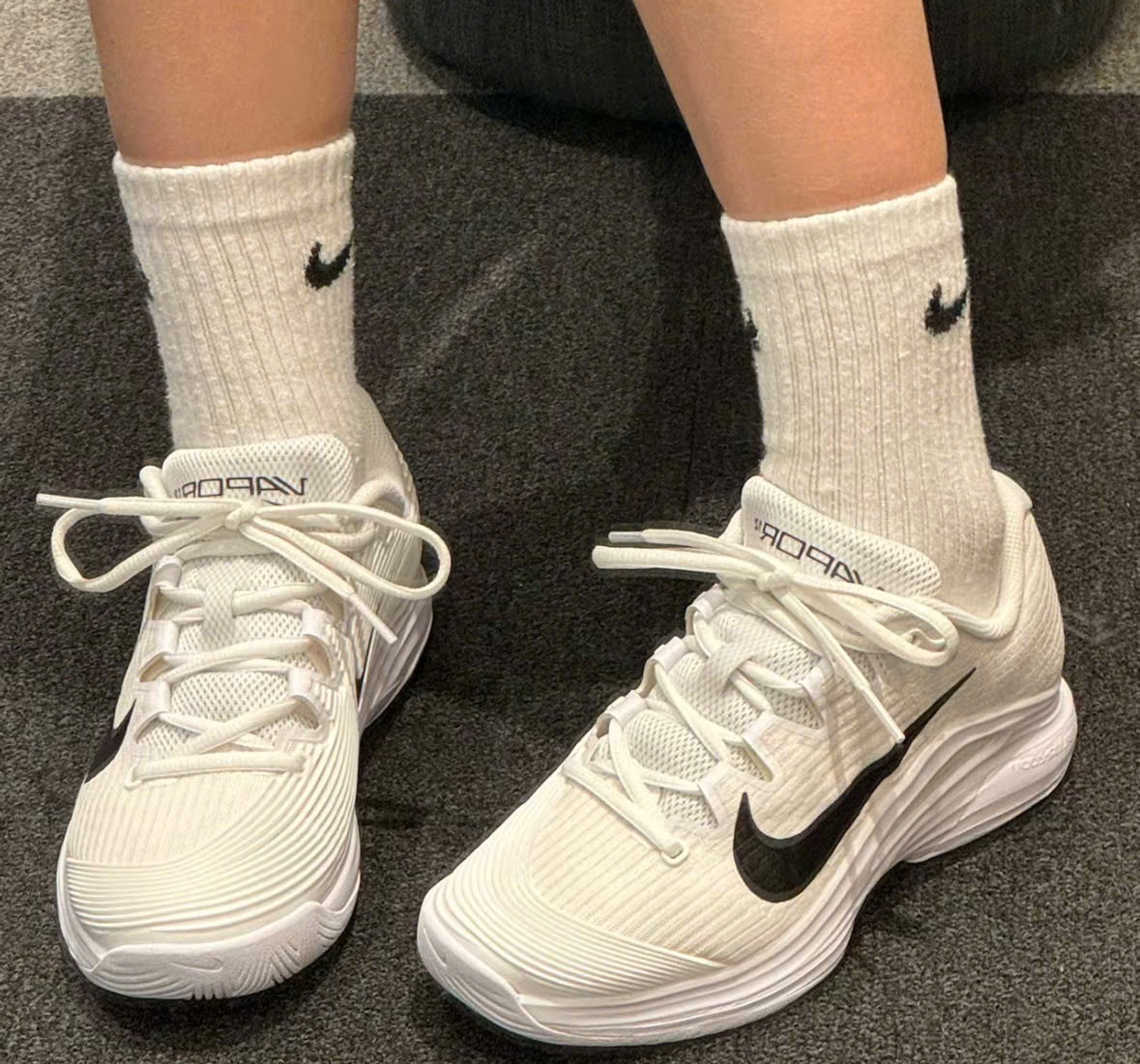 Giày Nike Court Air Zoom Vapor 12 HC 'White' FV5552-101 - Ảnh 4