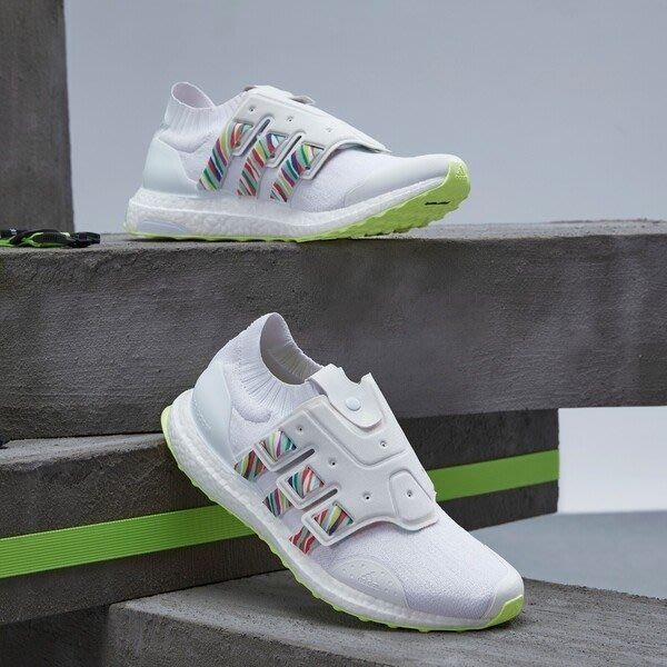 Giay Adidas UltraBoost 'Lab City Bangkok' GY5247