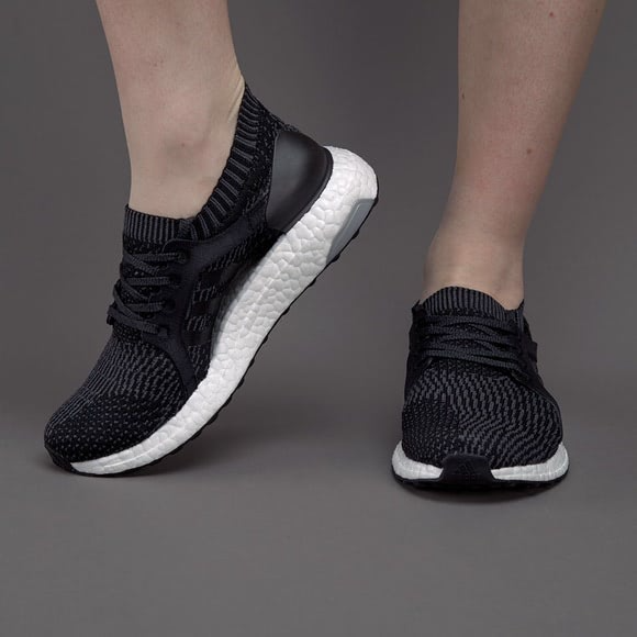 Giay Adidas Ultraboost X 'Core Black Carbon' BB6162