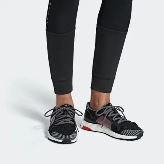 Giay Adidas UltraBoost x Stella McCartney 'Smoked Pink' AQ0796