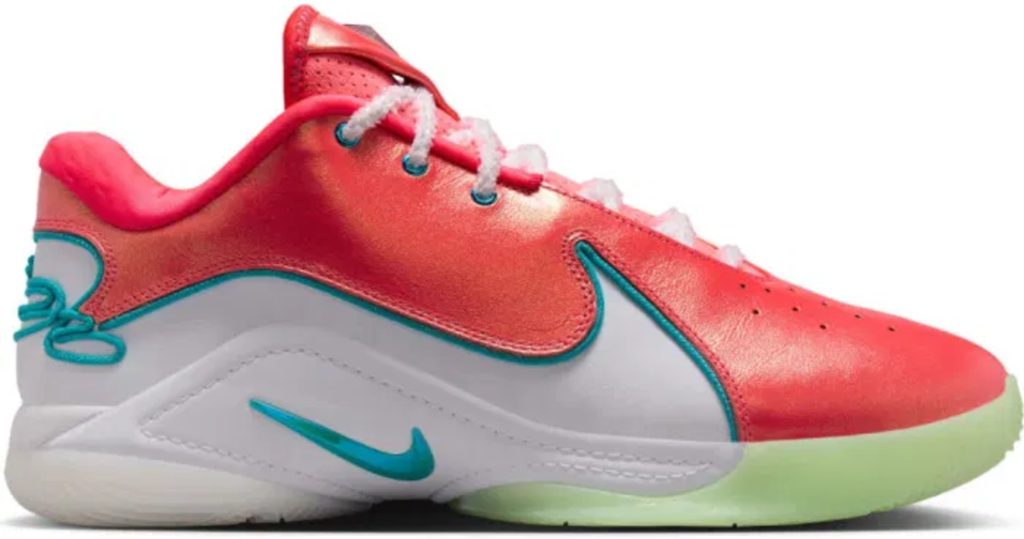 Giay Nike LeBron 22 'Christmas' HV5148-600