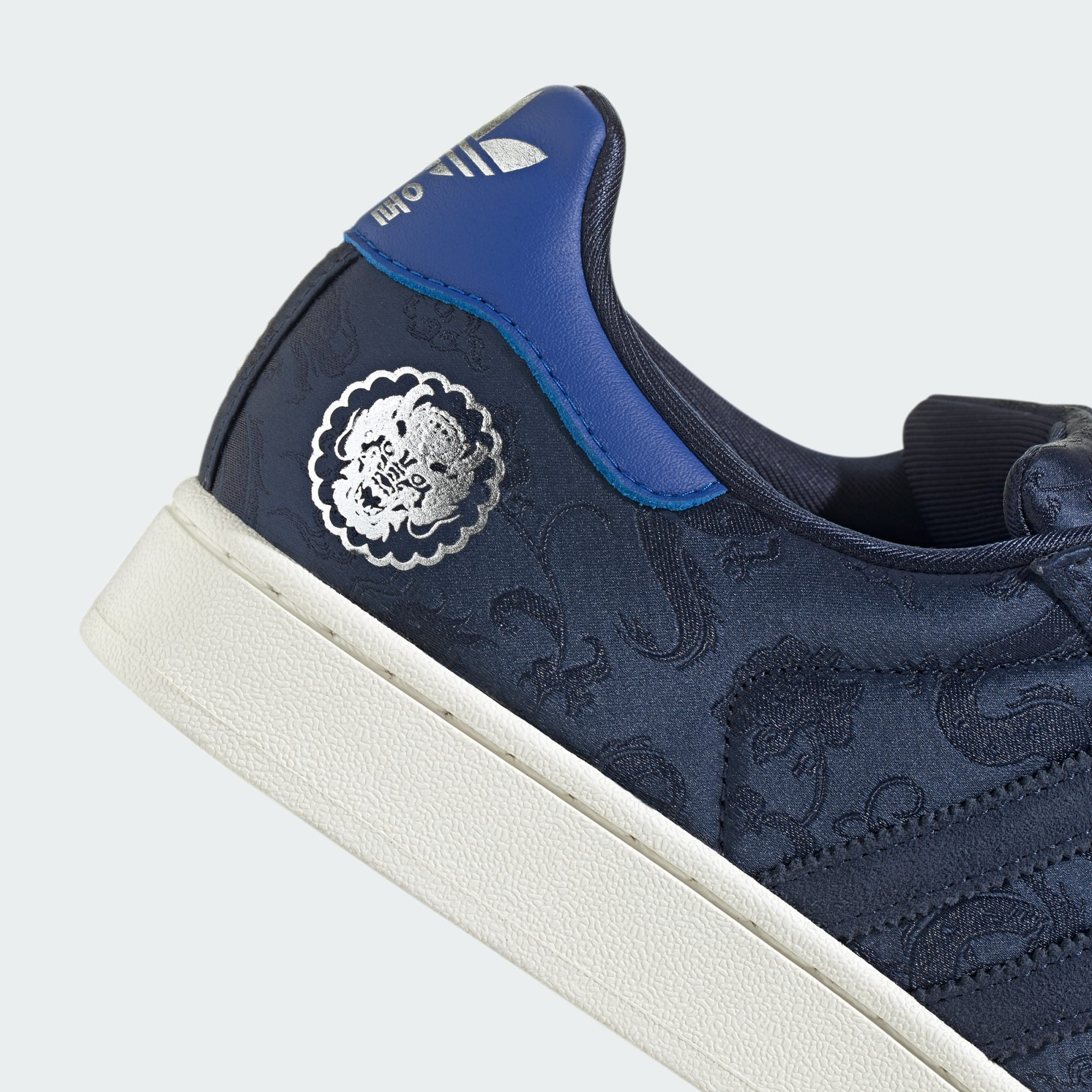 Giay Adidas Originals Superstar 'Seoul' JI0108