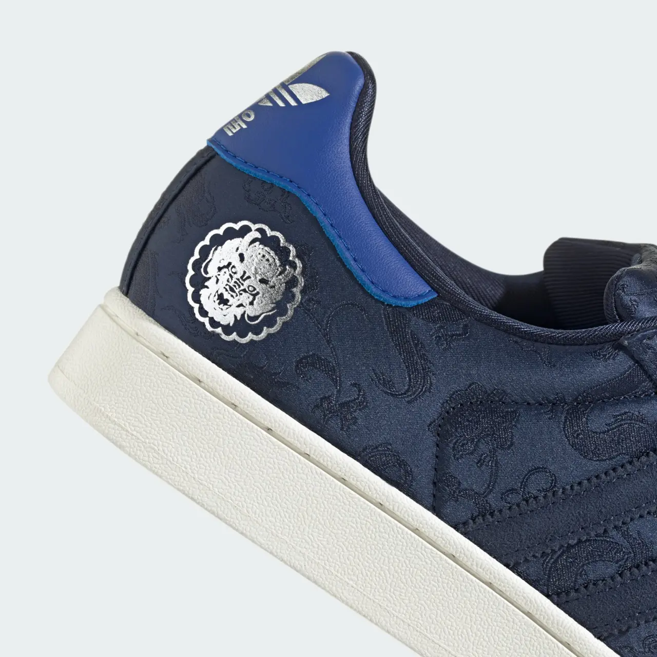 Giay Adidas Originals Superstar 'Seoul' JI0108