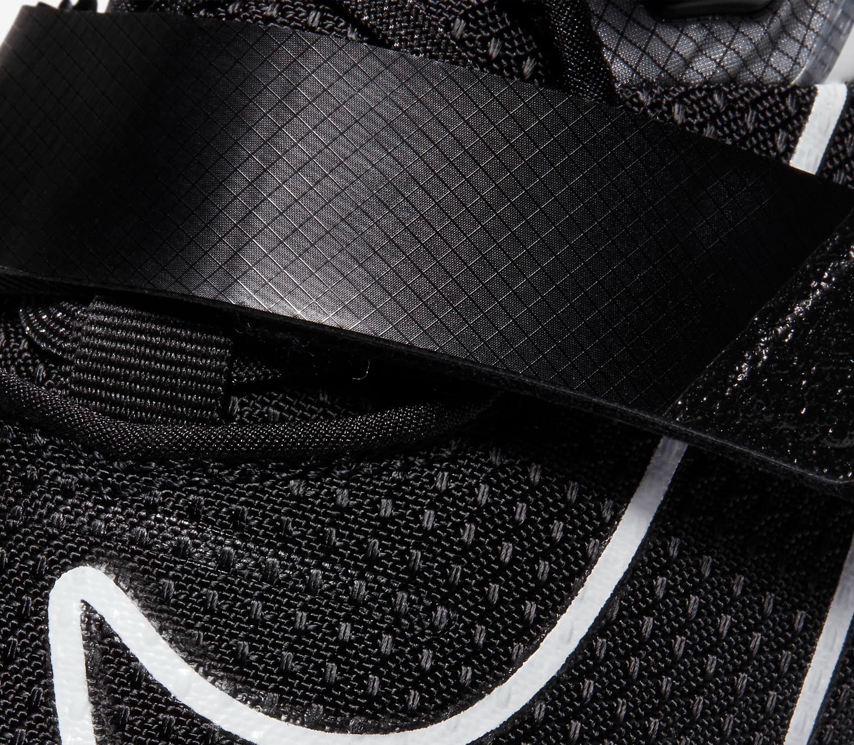 Giay Nike Romaleos 4 'Black White' CD3463-010