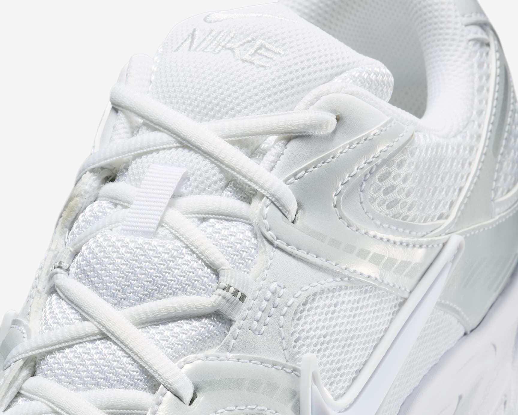 Giay Nike V5 RNR 'White Metallic Silver' HJ5228-101