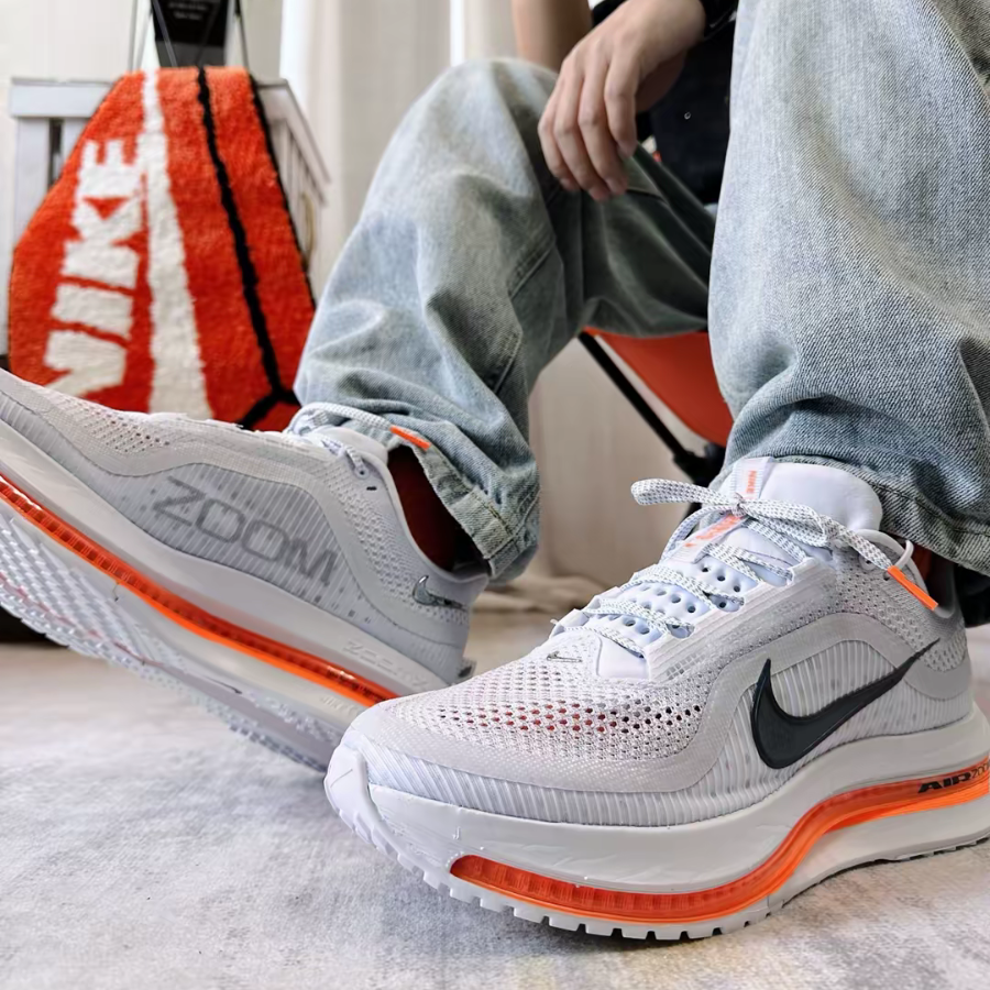 Alternative view of Giày Nike Air Zoom Pegasus Premium 'Airscape' HQ2592-002