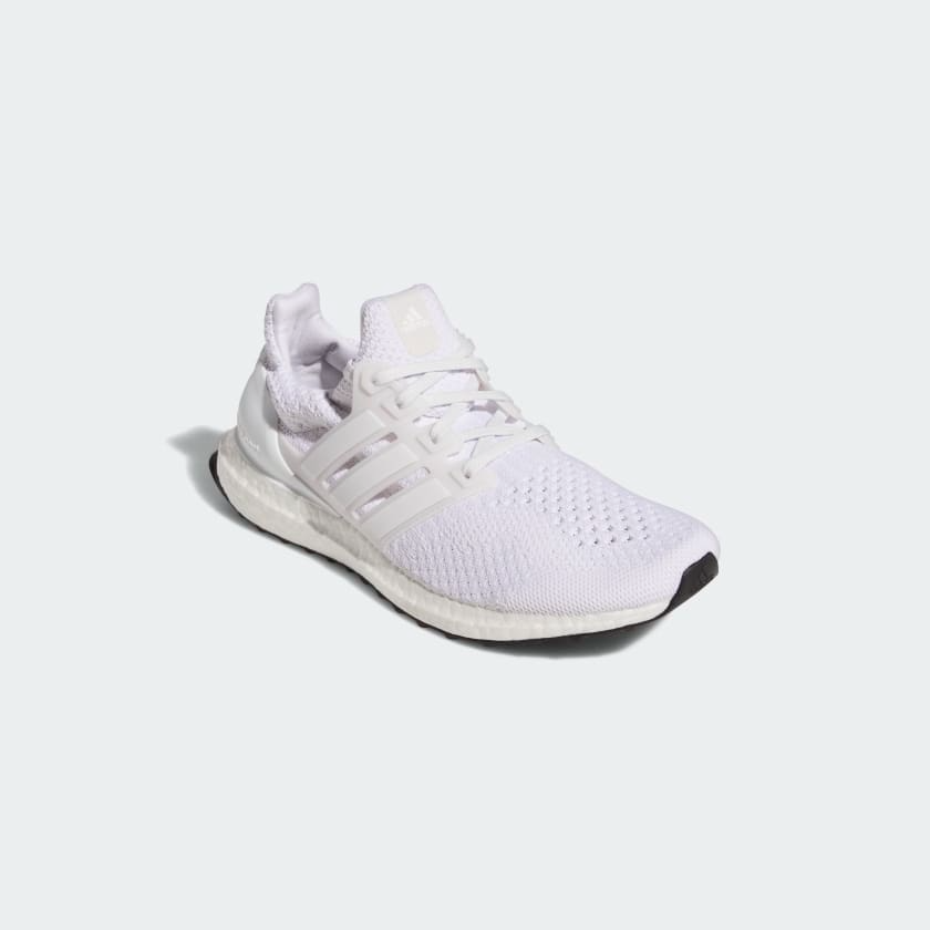 Giay Adidas UltraBoost DNA 5.0 'Cloud White' GV8747
