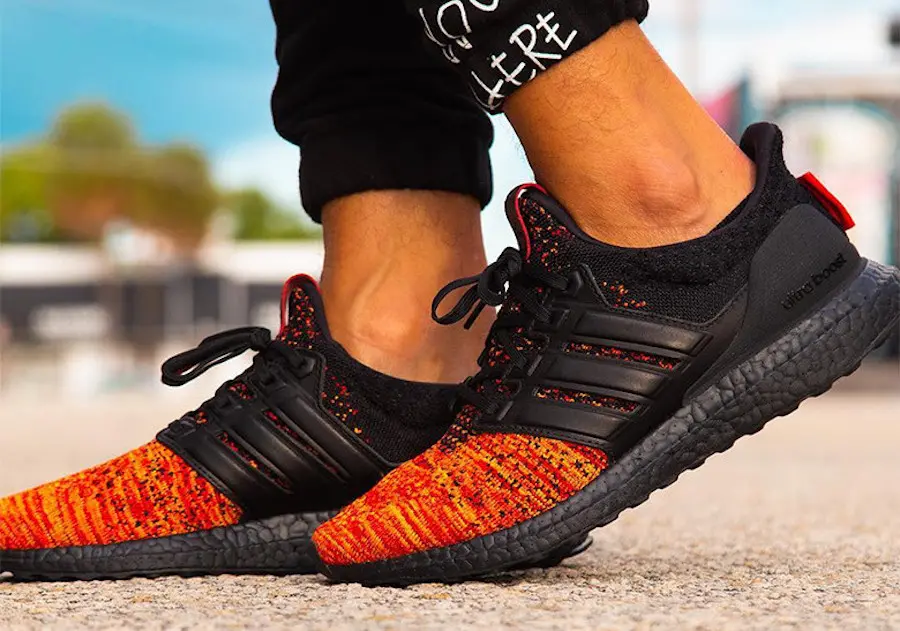 Giay Adidas UltraBoost 4.0 x Game Of Thrones 'Targaryen Dragons' EE3709